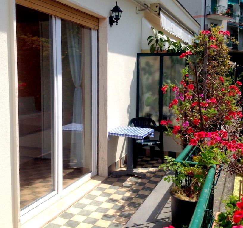 Attic Apartment Рапалло Номер фото